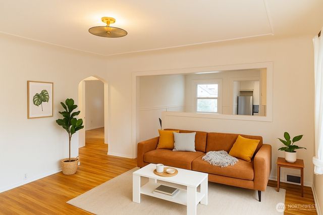 319 E Chestnut Street, Walla Walla, WA 99362