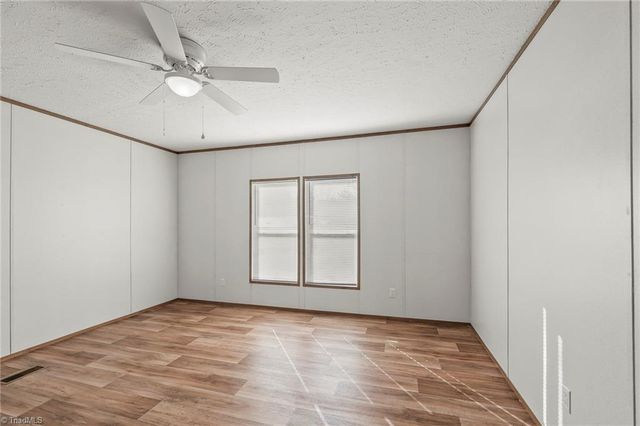 220 Old Thomasville Road, Winston-salem, NC 27107