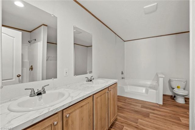 220 Old Thomasville Road, Winston-salem, NC 27107