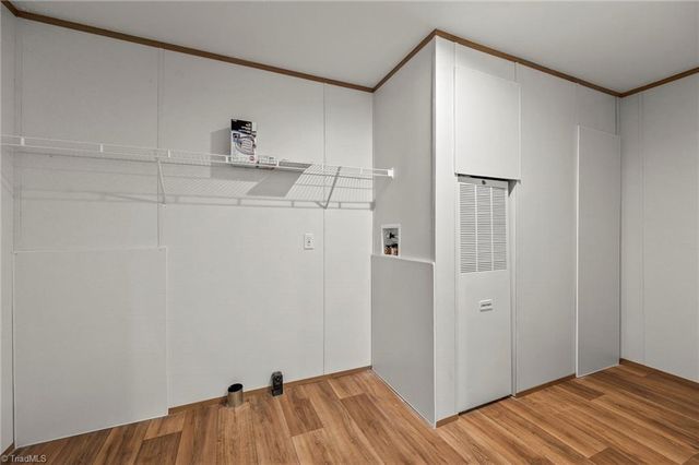 220 Old Thomasville Road, Winston-salem, NC 27107