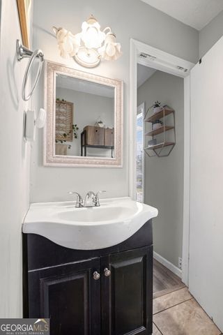 843 Ray Drive NW, Conyers, GA 30012