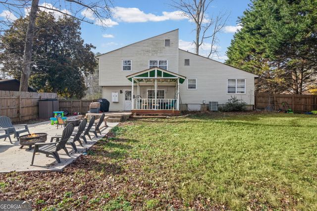 843 Ray Drive NW, Conyers, GA 30012