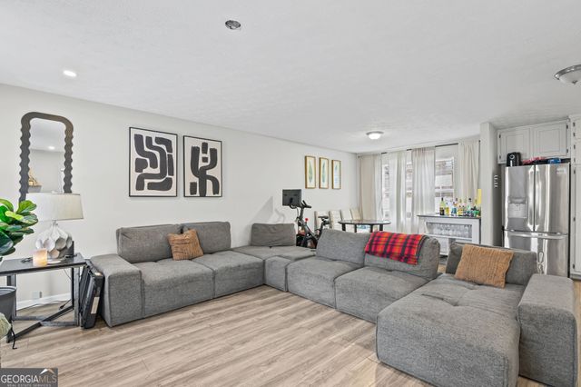 843 Ray Drive NW, Conyers, GA 30012