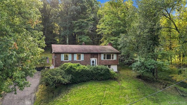 45 Sayer Road, Blooming Grove, NY 10914