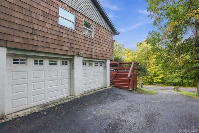 45 Sayer Road, Blooming Grove, NY 10914