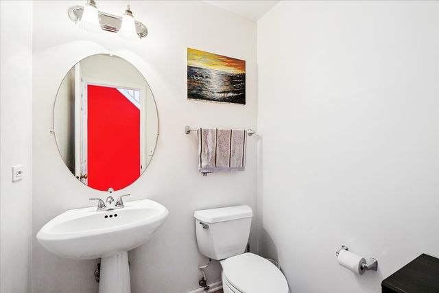 554 Charlton Court, Lake Villa, IL 60046