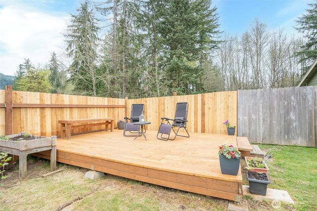 20108 State Route 706 E, Elbe, WA 98330