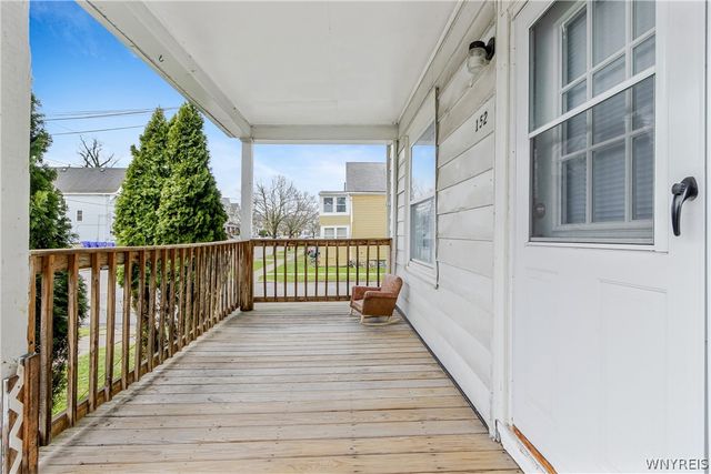 152 Wildwood Place, West Seneca, NY 14210