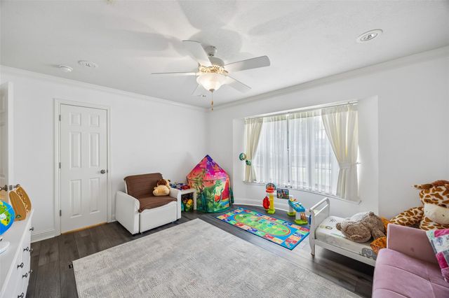 5535 S Braeswood Boulevard, Houston, TX 77096
