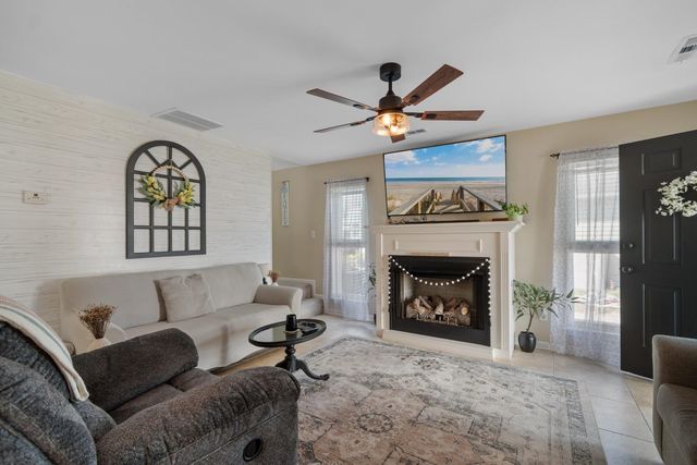 704 43rd Ave. S, North Myrtle Beach, SC 29582