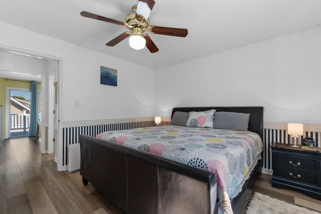 704 43rd Ave. S, North Myrtle Beach, SC 29582