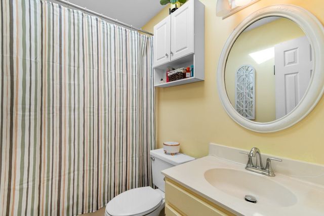 704 43rd Ave. S, North Myrtle Beach, SC 29582