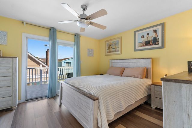 704 43rd Ave. S, North Myrtle Beach, SC 29582