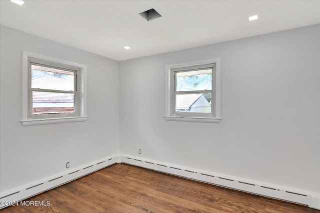 5 Hilltop Avenue, Sayreville, NJ 08879