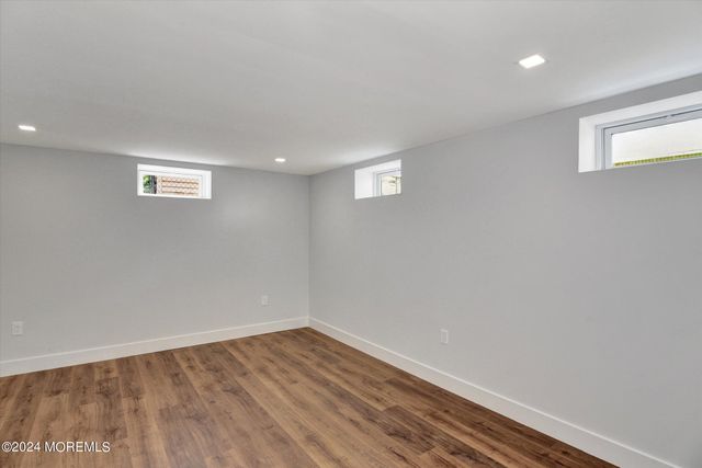 5 Hilltop Avenue, Sayreville, NJ 08879