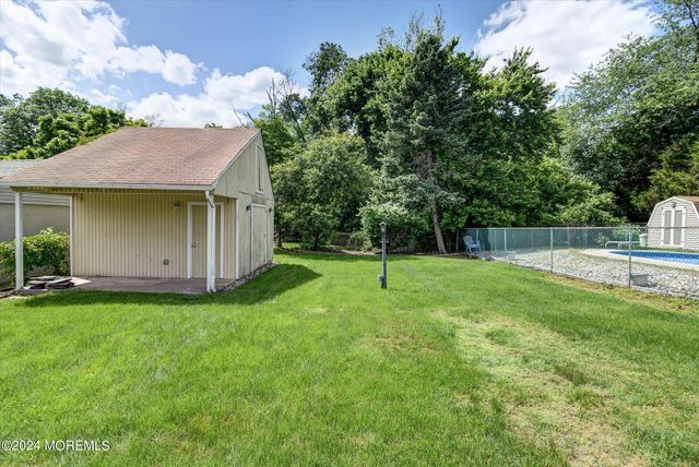 5 Hilltop Avenue, Sayreville, NJ 08879