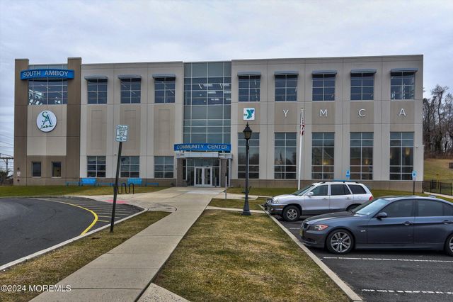 5 Hilltop Avenue, Sayreville, NJ 08879