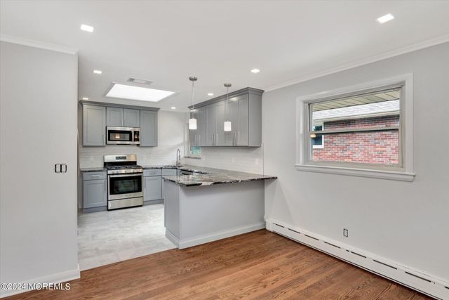 5 Hilltop Avenue, Sayreville, NJ 08879