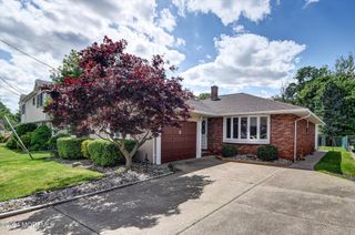 5 Hilltop Avenue, Sayreville, NJ 08879