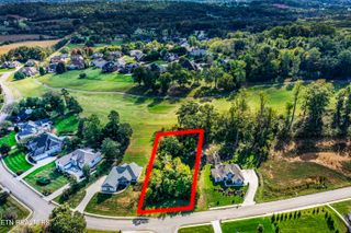 670 Timberline Drive, Lenoir City, TN 37772