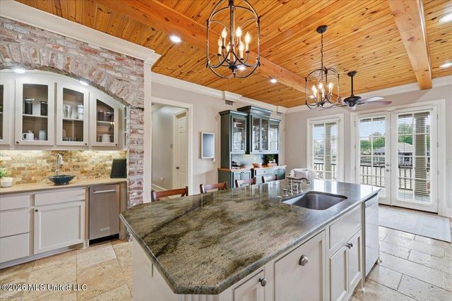 136 Chadwyck Place, Madison, MS 39110