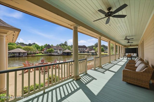 136 Chadwyck Place, Madison, MS 39110