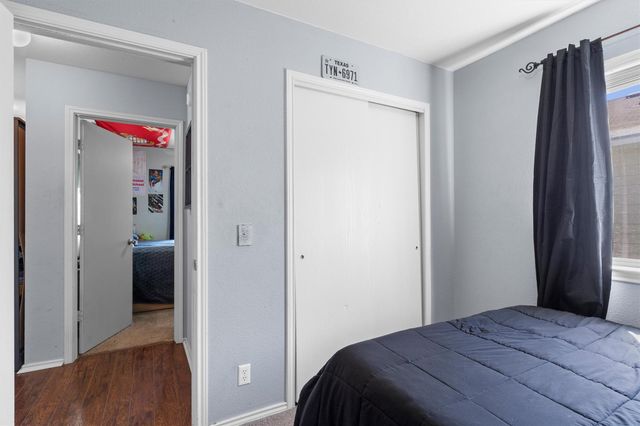 214 Pentire WAY, Hutto, TX 78634