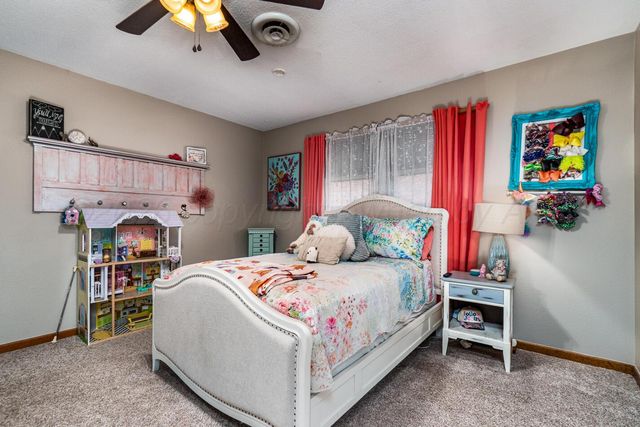 210 Comanche Trail, Tulia, TX 79088