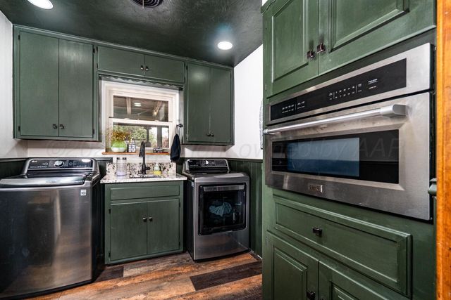 210 Comanche Trail, Tulia, TX 79088