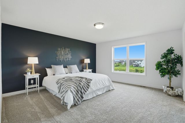 2107 Balsam Way, Lino Lakes, MN 55038