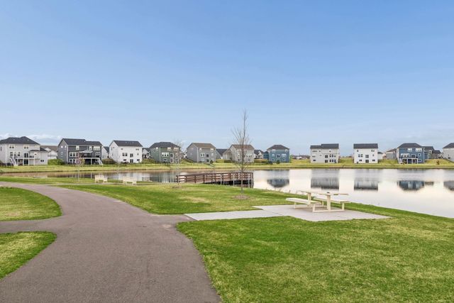 2107 Balsam Way, Lino Lakes, MN 55038