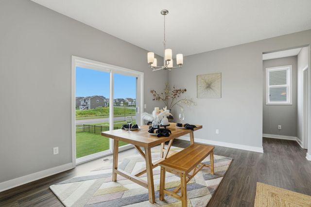 2107 Balsam Way, Lino Lakes, MN 55038