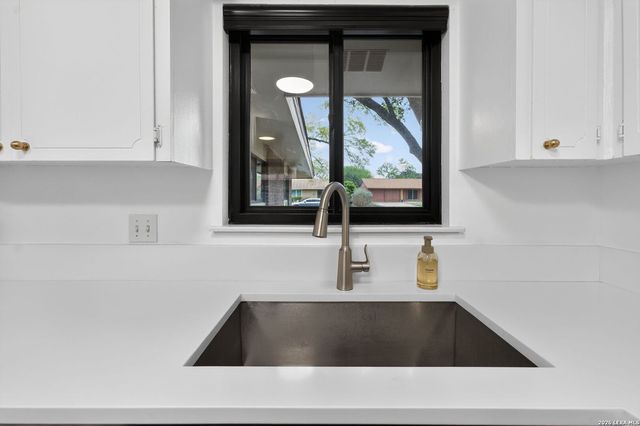 9507 Wahada Ave, San Antonio, TX 78217