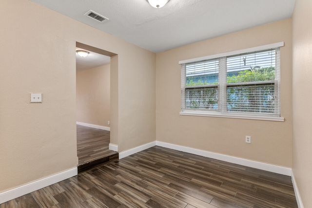 957 30th Street, West Palm Beach, FL 33407