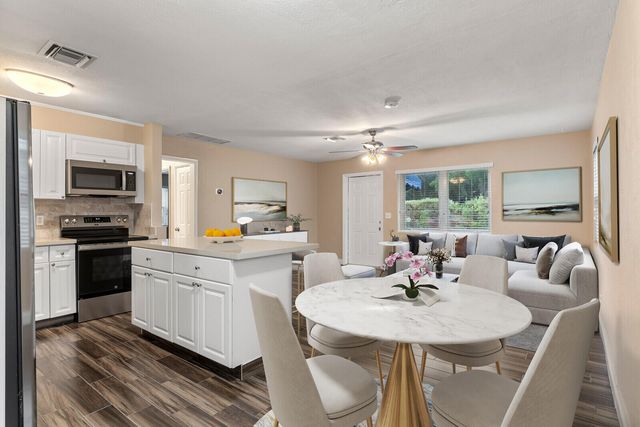 957 30th Street, West Palm Beach, FL 33407