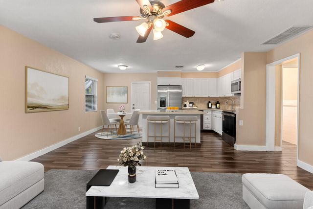 957 30th Street, West Palm Beach, FL 33407
