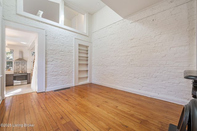 1407-1409 E Washington St, Louisville, KY 40206