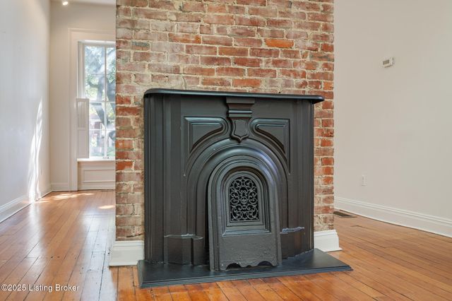 1407-1409 E Washington St, Louisville, KY 40206