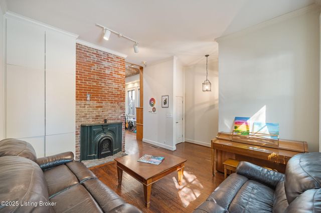 1407-1409 E Washington St, Louisville, KY 40206