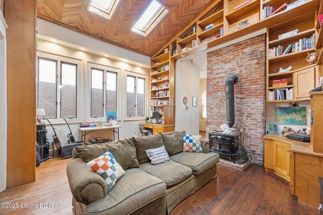 1407-1409 E Washington St, Louisville, KY 40206