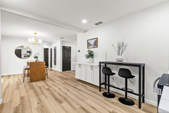 9703 Gold Dust, San Antonio, TX 78245