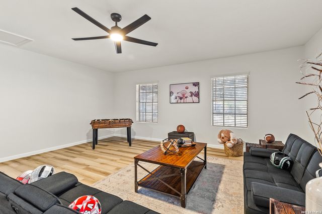 9703 Gold Dust, San Antonio, TX 78245