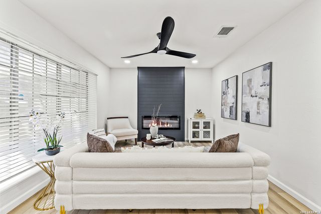 9703 Gold Dust, San Antonio, TX 78245