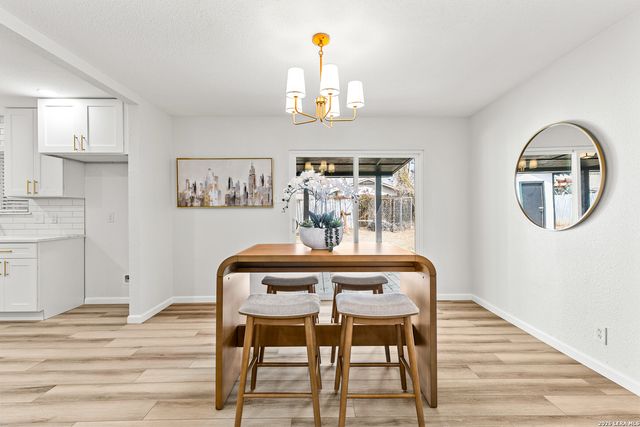 9703 Gold Dust, San Antonio, TX 78245