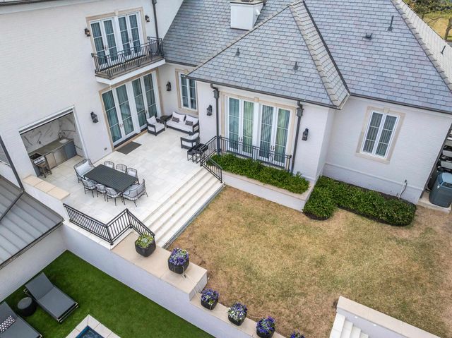 6211 DOVECOTE LN, Memphis, TN 38120