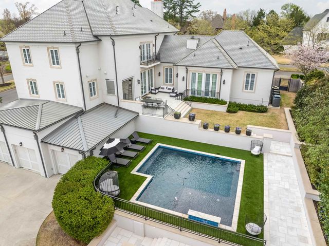 6211 DOVECOTE LN, Memphis, TN 38120