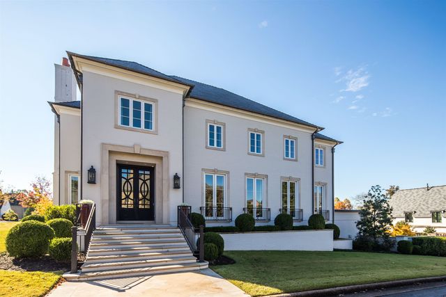 6211 DOVECOTE LN, Memphis, TN 38120