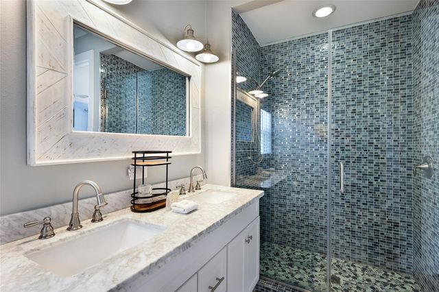 504 SPRING AVENUE, Anna Maria, FL 34216