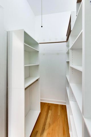 3848 W Sunnyside Avenue 1E, Chicago, IL 60625