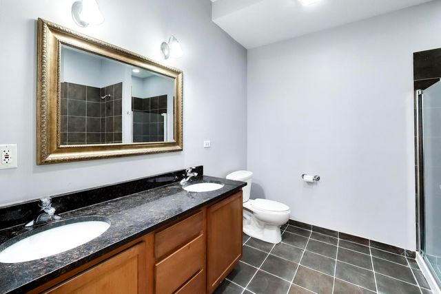 3848 W Sunnyside Avenue 1E, Chicago, IL 60625